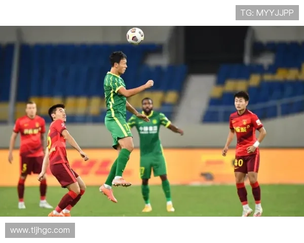 杭州足球队以96分稳居挑战赛积分榜首位争夺冠军之路愈发明朗 杭州足球队以96分稳居挑战赛积分榜首位争夺冠军之路愈发明朗