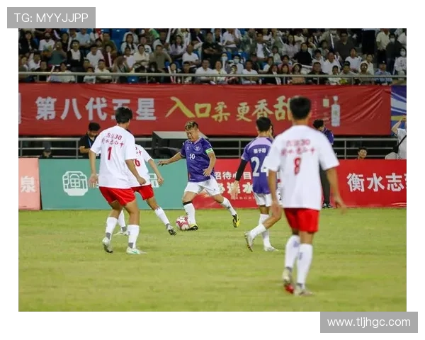 中国血统最强足球明星的崛起与成就解析